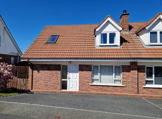 4 Ardaveen Drive, Dublin Road, Newry, BT35 8UH photo