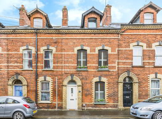 8 Victoria Crescent, Lisburn, BT27 4TF photo