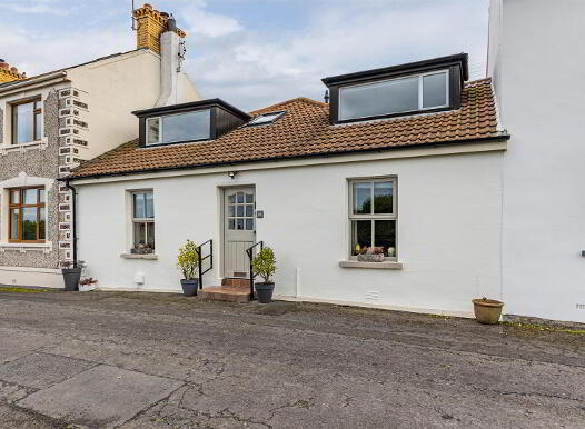 'Thistle Cottage', 25 The Hill, Groomsport, Bangor, BT19 6JS photo