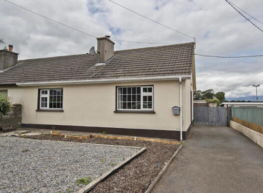 Sleveen, Kill Village, X42DH42 photo