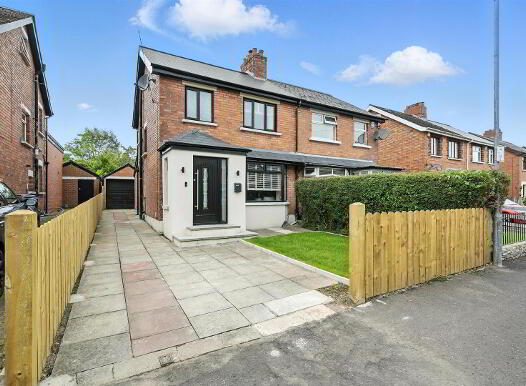 85 Priory Park, Belfast, BT10 0AG photo