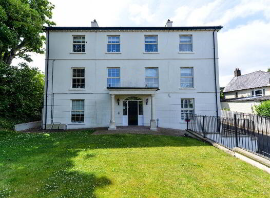 Apt 2 Eagleton Hall, 131 Upper Newtownards Road, Belfast, BT4 3HW photo