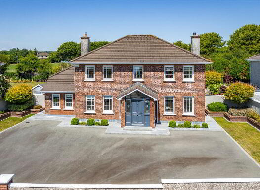 2 Shrewsbury Park, Fernhill Road, Carrigaline photo