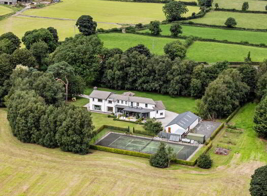 59 Carnbane Road, Royal Hillsborough, BT27 5NG photo