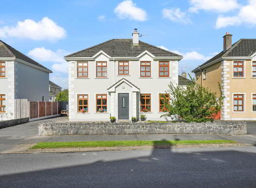 11 Churchfields, Shrule, H91NT9W photo