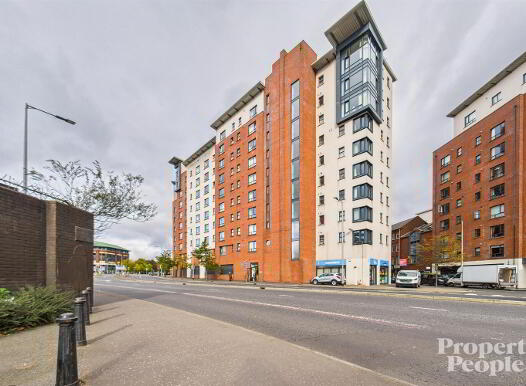 APT 405, College Central, 4 College Avenue, Belfast, BT1 6BB photo
