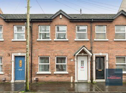 Bedroom 2, 10a Clonavon Terrace, Ballymena, BT43 5BE photo