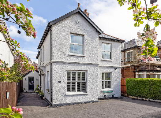 24 Balmoral Avenue, Malone Road, Belfast, BT9 6NW photo