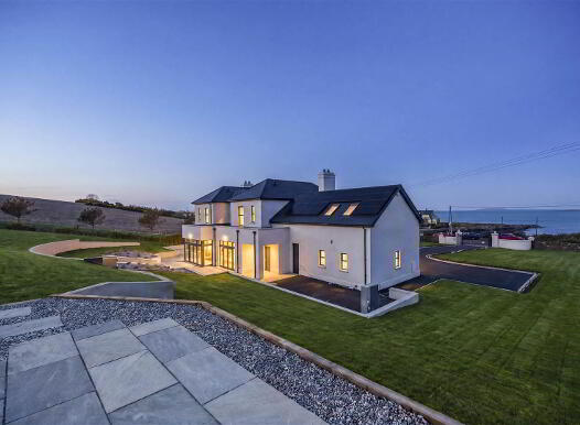 Lisnarede House, 170c Warren Road, Donaghadee, BT21 0PJ photo