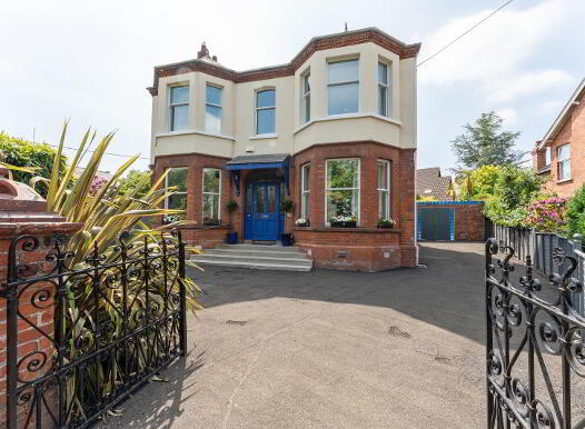 19 Dunmurry Lane, Dunmurry, Belfast, BT17 9RP photo