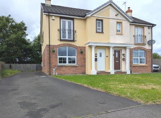30 Thornlea Drive, Coleraine, BT52 1XB photo