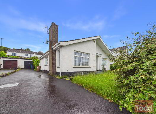 6 Heatherlea Drive, Larne, BT40 1SW photo