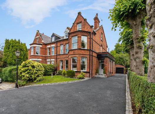 6 Eileen Gardens, Windsor Park, Malone Road, Belfast, BT9 6FW photo