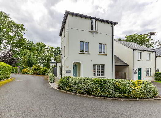 1 Ferry Quarter Gardens, Strangford, BT30 7GU photo