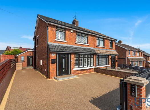 109 Stewartstown Park, Belfast, BT11 9GJ photo