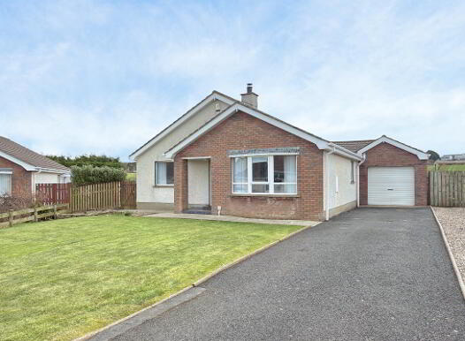 17 Castle View Park, Portrush, BT56 8AS photo