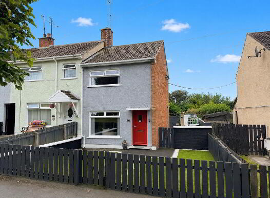 45 Dickson Park, Seapatrick, Banbridge, BT32 4PQ photo