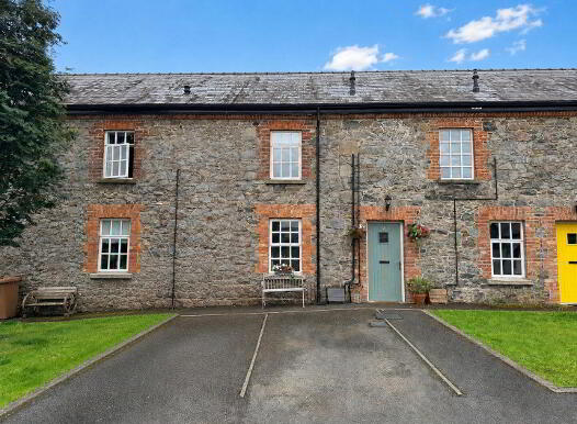 7 The Barns, Gilford, BT63 6HB photo