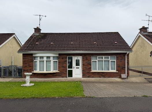 4 Ingleside Heights, Strabane, BT82 8QZ photo
