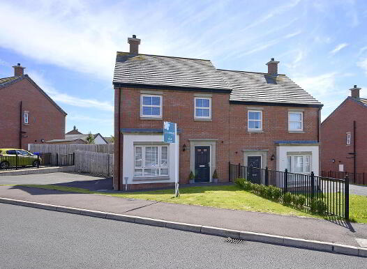 6 Fort Green, Bangor, BT19 7BG photo