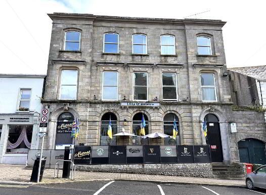 Lilly O`briens Public House & Apartments, Castle Street, Roscrea, E53H586 photo
