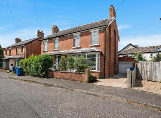 8 Loopland Drive, Belfast, BT6 9DX photo