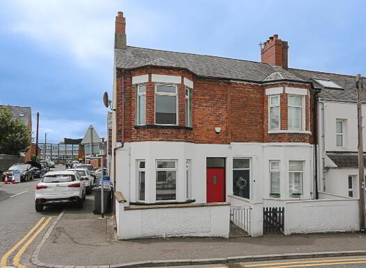 69 Downshire Road, Holywood, BT18 9LX photo