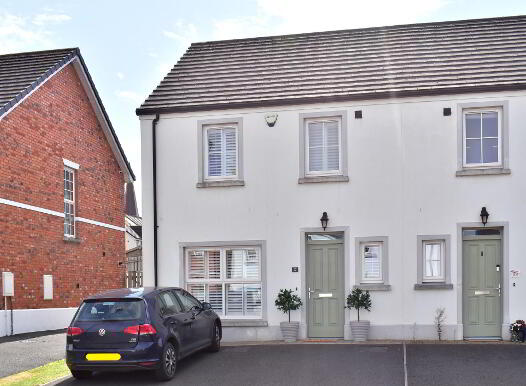 37 Harlow Green, Moira, BT67 0XH photo