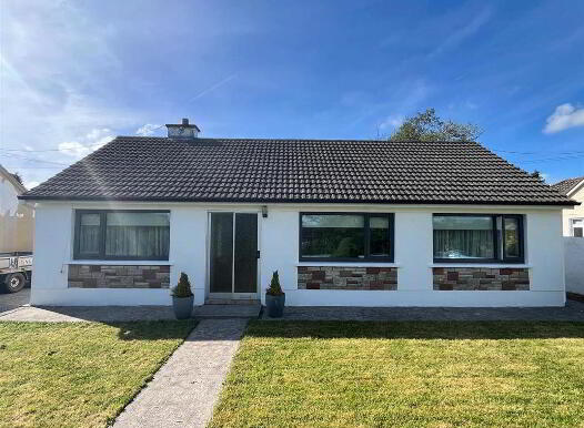 Ashburton Grove, Boher Buí Road, Ballaghaderreen, F45PX88 photo
