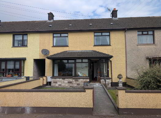 43 Killyglen Road, Larne, BT40 2HT photo
