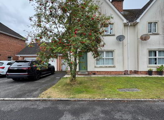 33 Carnbeg Avenue, Antrim, BT41 4RA photo