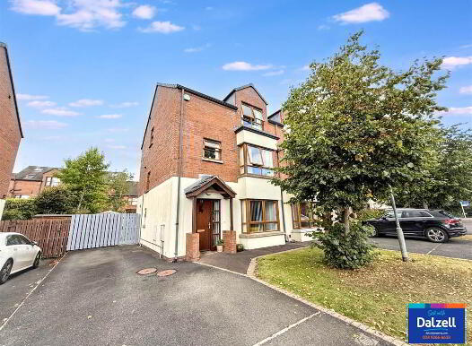 52 Redwood Grove, Dunmurry, Belfast, BT17 9RN photo