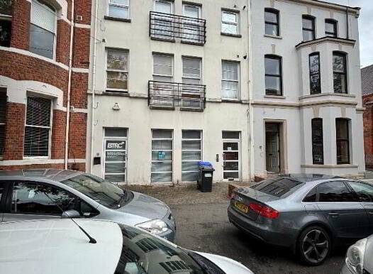 98 University Street, Belfast, BT7 1HE photo