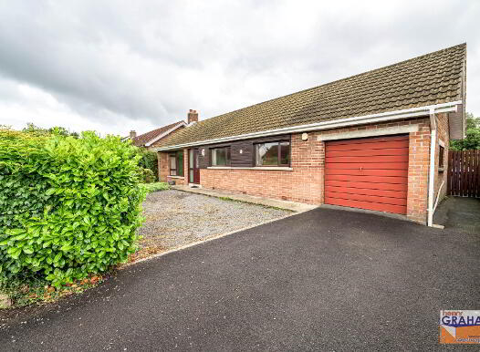 7 Marna Brae Park, Lisburn, BT28 3PD photo