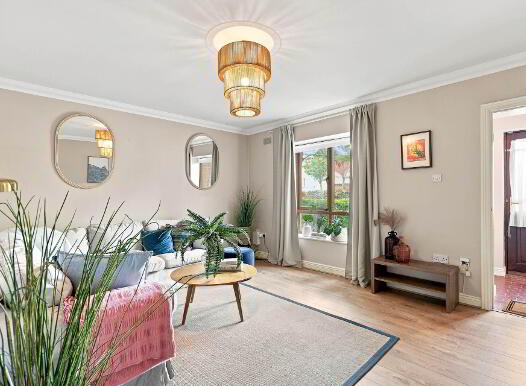29 The Crescent, Larch Hill, Santry, Dublin, D17NA69 photo