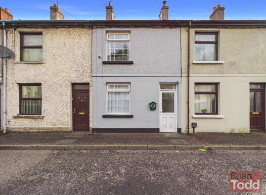 94 Bank Road, Larne, BT40 3AN photo