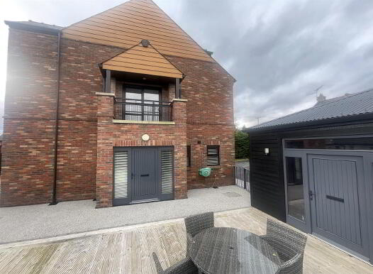 5 Castle Mews, Ballygawley, Dungannon, BT70 2JW photo