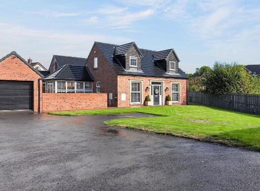 12 Old Park Hall, Galgorm, Ballymena, BT42 1FU photo