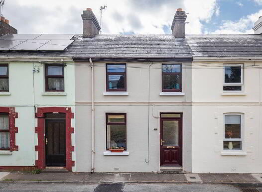 12 Saint Colman's Square, Cobh, P24RF97 photo