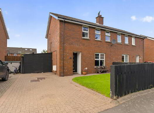 24 Straiddorn Green, Comber, Newtownards, BT23 5DQ photo