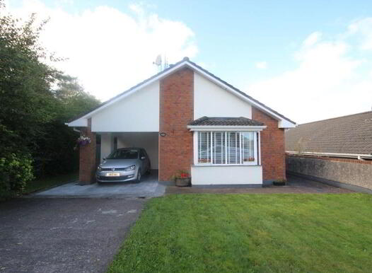 13 Oaklawn, Castle Road, Bandon, P72XC43 photo