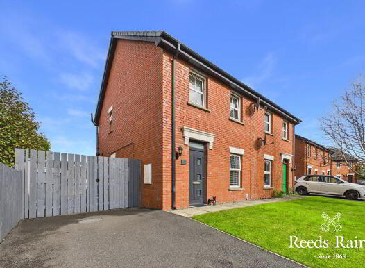 89 Linen Crescent, Bangor, BT19 7JW photo