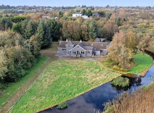 Derry Quay Lodge, Ballymagibbon South, Cross, F12VY04 photo