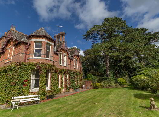 Rathturret, 12 Rath Road, Warrenpoint, Newry, BT34 3RX photo