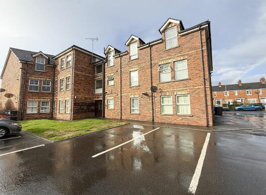 Apartment 8 150 Larkfield Road, Belfast, BT4 1QF photo