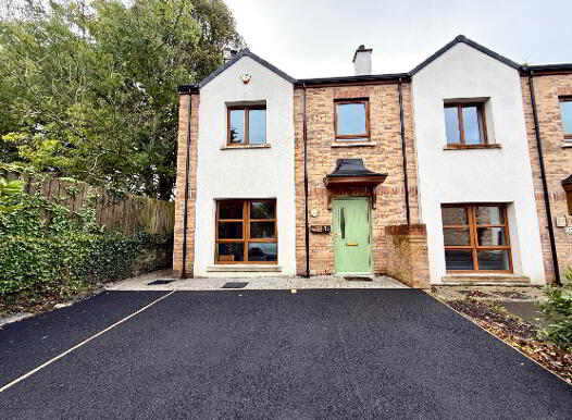16 The Beechgrove, Limavady Road, Derry, BT47 6NY photo