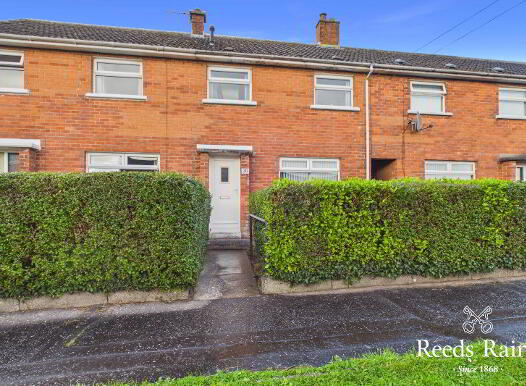30 Brooklands Gardens, Dundonald, Belfast, BT16 2PQ photo