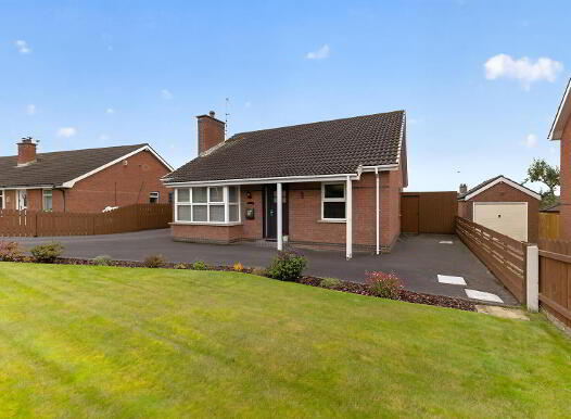 8 Castlehill, Comber, Newtownards, BT23 5XA photo