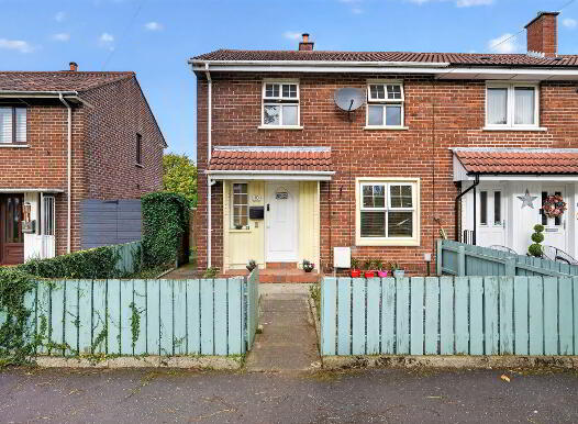 10 Knockwood Crescent, Belfast, BT5 6GE photo