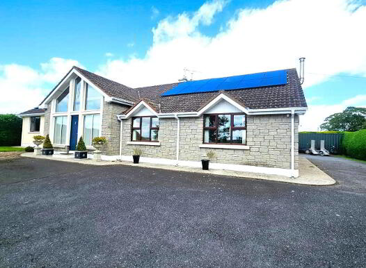 Racefield Bungalow, Mullacloe, Ardee, A92X978 photo